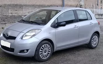 Toyota Yaris Port-sur-Saône