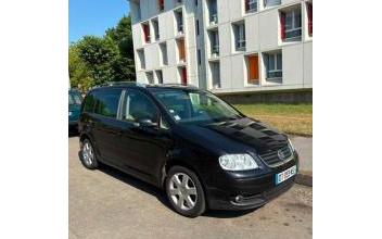 Volkswagen touran Boucau