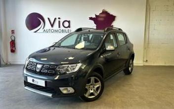 Dacia sandero Montigny-le-Bretonneux