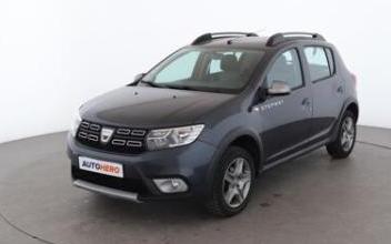 Dacia sandero Issy-les-Moulineaux