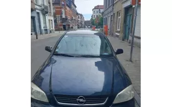Opel Astra Clichy