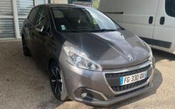 Peugeot 208 Port-Sainte-Marie