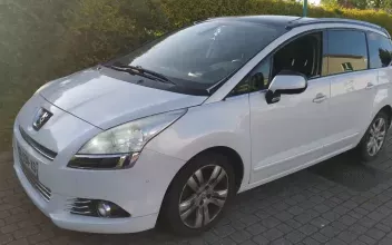 Peugeot 5008 Ostricourt