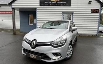 Renault clio La-Richardais