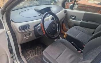 Renault modus Le-Cendre