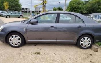 Toyota avensis Annonay