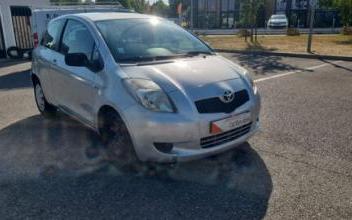 Toyota yaris Salon-de-Provence