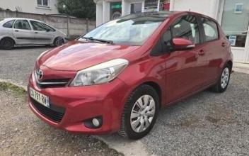Toyota yaris Saint-Jean-de-la-Ruelle
