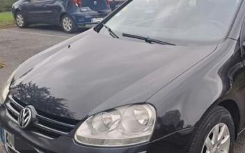 Volkswagen golf Le-Bourget