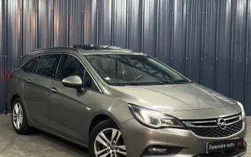 Opel Astra Halluin