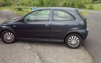 Opel corsa Pierrefiche