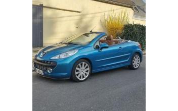 Peugeot 207 cc Saran