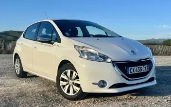 Peugeot 208 Hyères