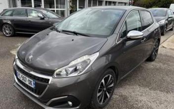 Peugeot 208 Les-Tourrettes