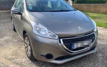 Peugeot 208 Pont-Saint-Esprit