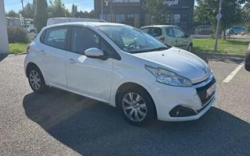 Peugeot 208 Salon-de-Provence