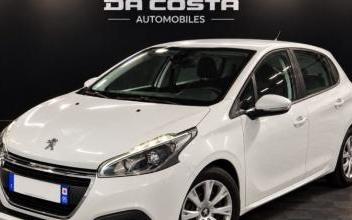 Peugeot 208 Taverny
