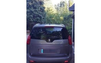 Peugeot 5008 Bourg-des-Comptes