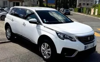 Peugeot 5008 Coignières