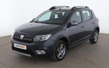 Dacia sandero Issy-les-Moulineaux