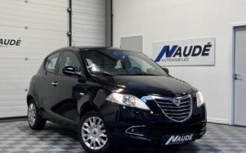 Lancia Ypsilon Chaponost