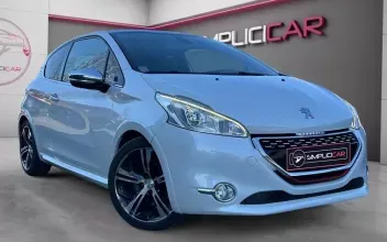 Peugeot 208 Houssen