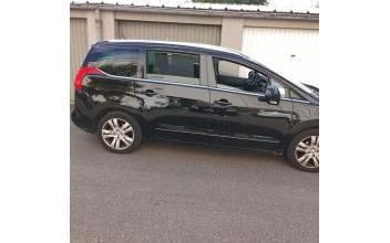Peugeot 5008 Neyron