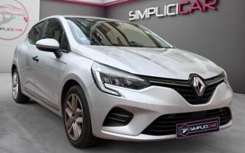 Renault clio v Le-Raincy