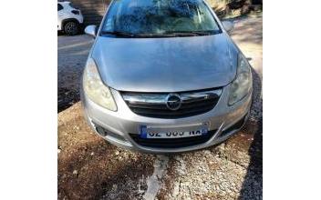 Opel corsa Le-Castellet