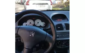 Peugeot 206 Aubervilliers