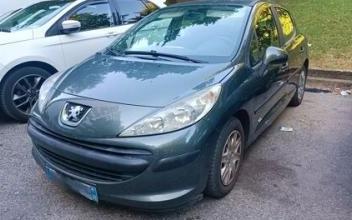 Peugeot 207 Saint-Martin-d'Hères