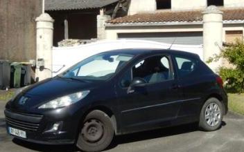 Peugeot 207 Saint-Yzans-de-Médoc