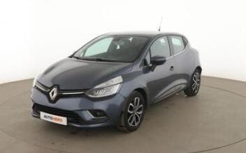 Renault clio Issy-les-Moulineaux