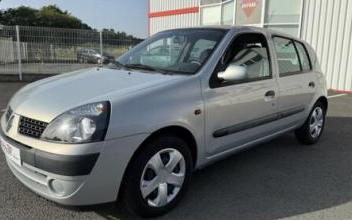 Renault clio Pont-Saint-Martin