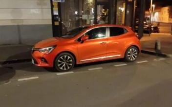 Renault clio v Colombes