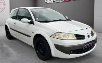 Renault megane ii coupe La-Madeleine