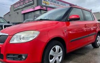 Skoda fabia Coignières