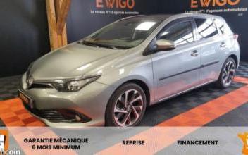 Toyota Auris Lux