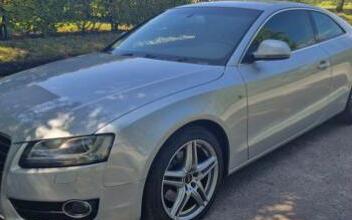 Audi a5 Bordeaux