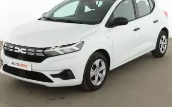 Dacia Sandero Issy-les-Moulineaux