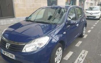 Dacia sandero Paris