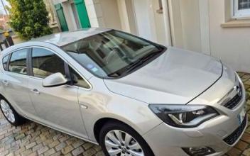 Opel astra Herblay