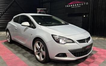 Opel Astra Cuincy