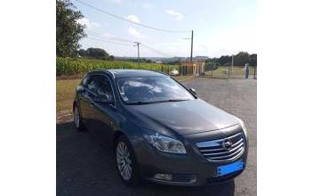 Opel insignia Trémuson
