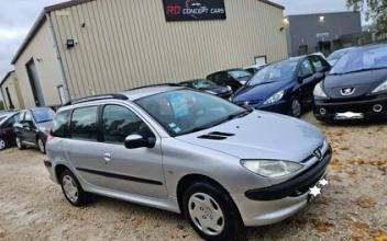 Peugeot 206 sw Saint-Valérien