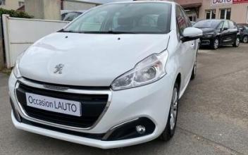 Peugeot 208 Les-Essarts-le-Roi