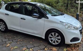 Peugeot 208 Romainville