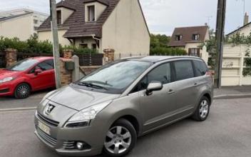 Peugeot 5008 Pierrelaye
