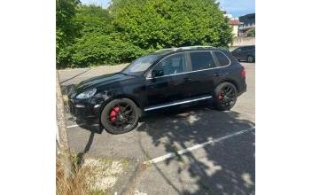 Porsche cayenne Voiron