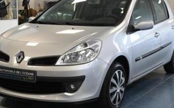 Renault clio iii Saint-Saturnin